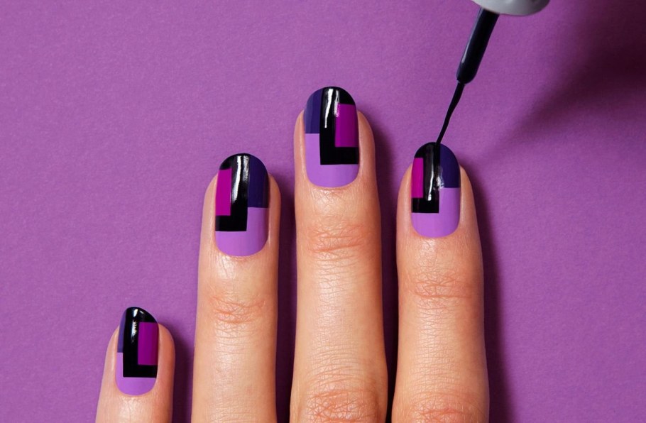 Простой маникюр