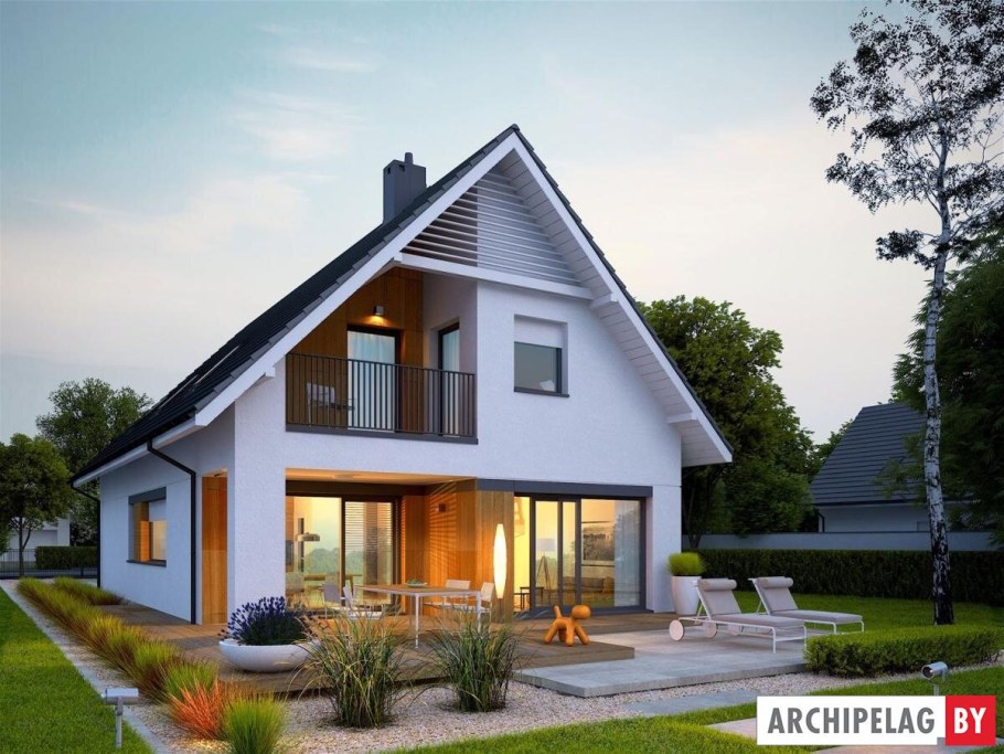 Красивый мансардный дом