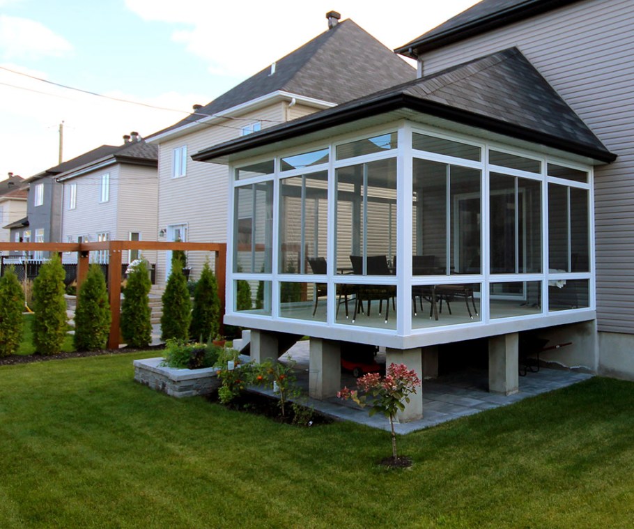 Пластиковые окна для веранды в одно стекло