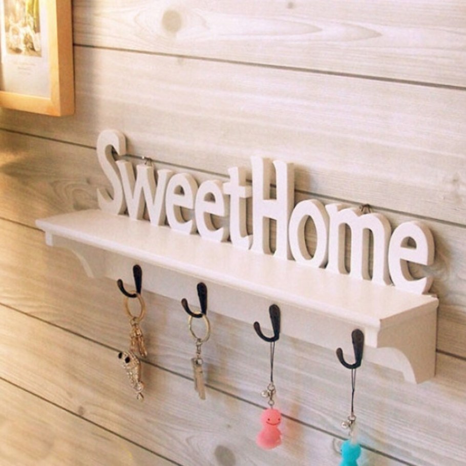 Ключница деревянная