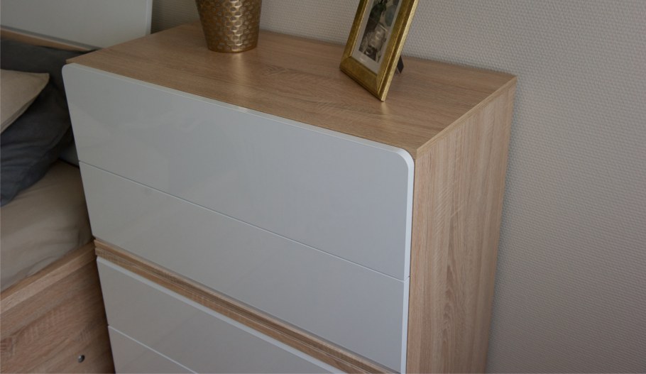 Комод Дакота 4ящ сонома/белый глянец