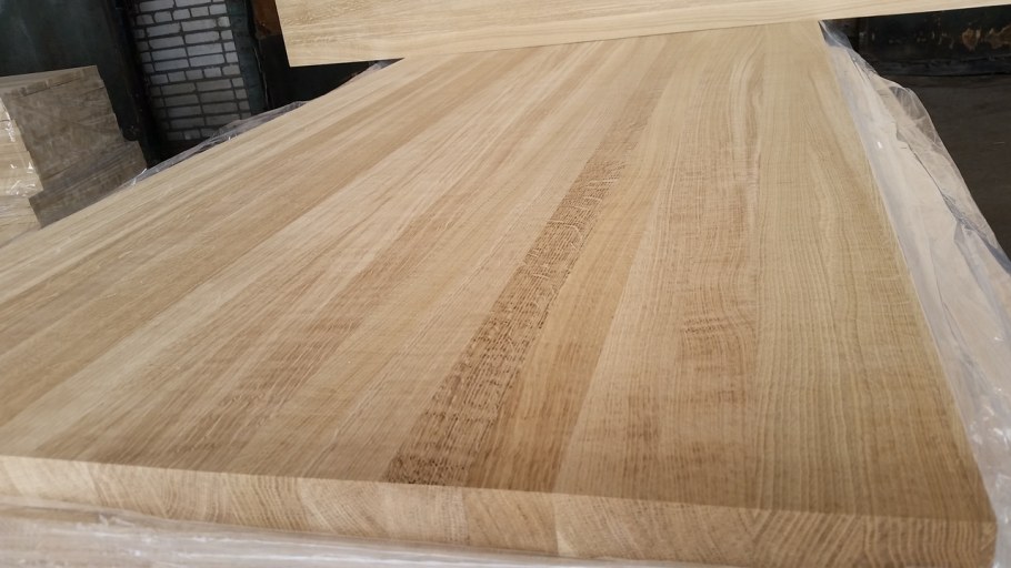 Столешница дуб цельноламельный щит