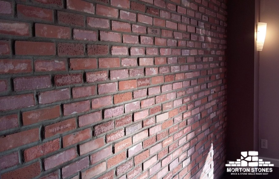 Кирпичная кладка под углом