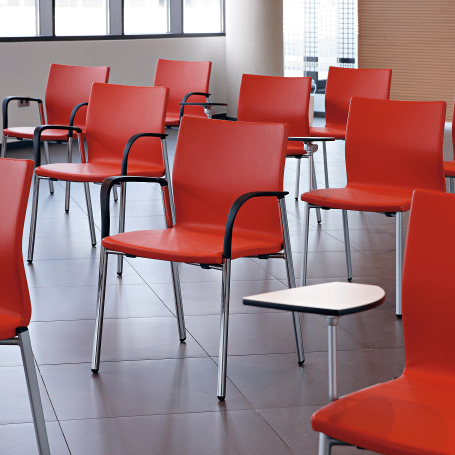 Стулья для учебных аудиторий