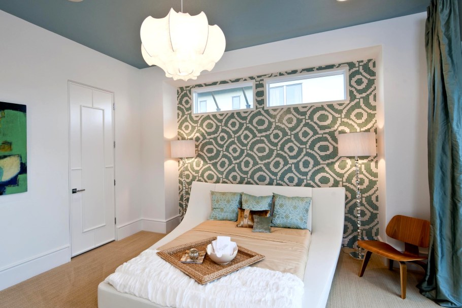 Комната с акцентной стеной