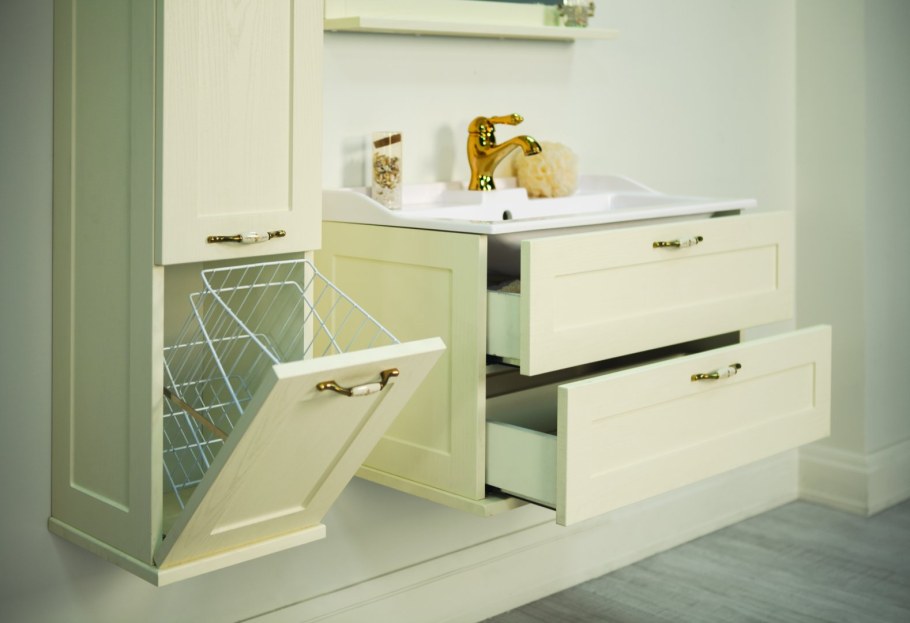 Тумба Леон 80 Акватон