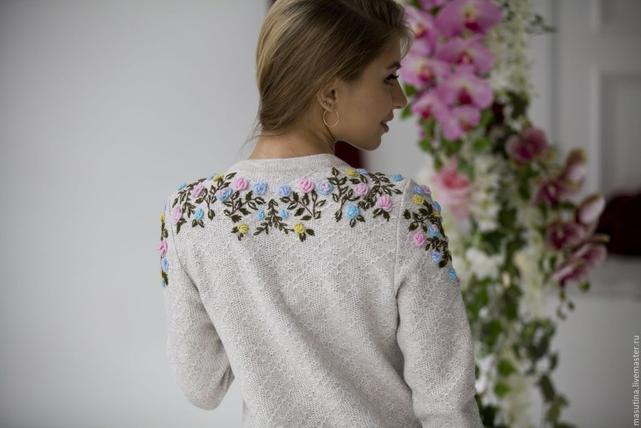 Объемная вышивка на одежде