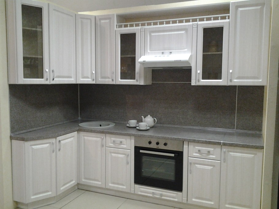 Белая кухня МДФ