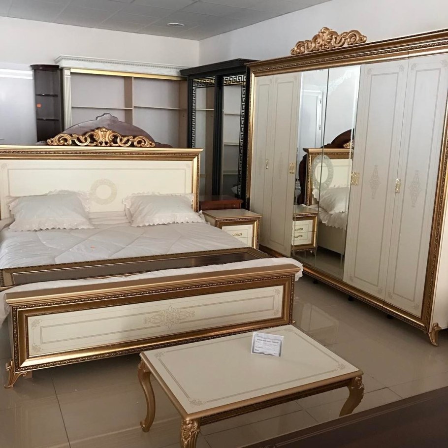 Спальня Версаль Киргу