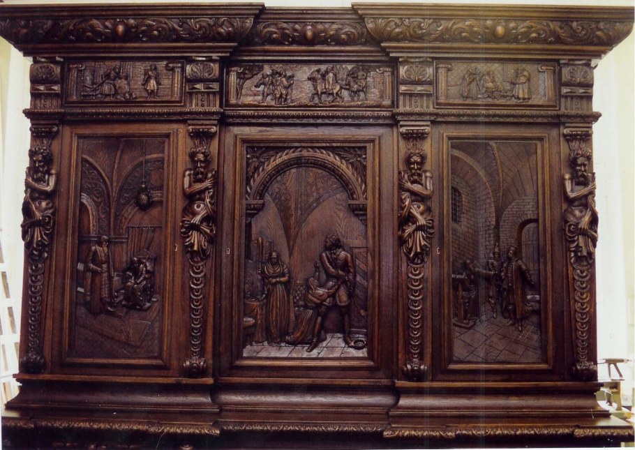 Резьба дерево мебель Готика антиквариат