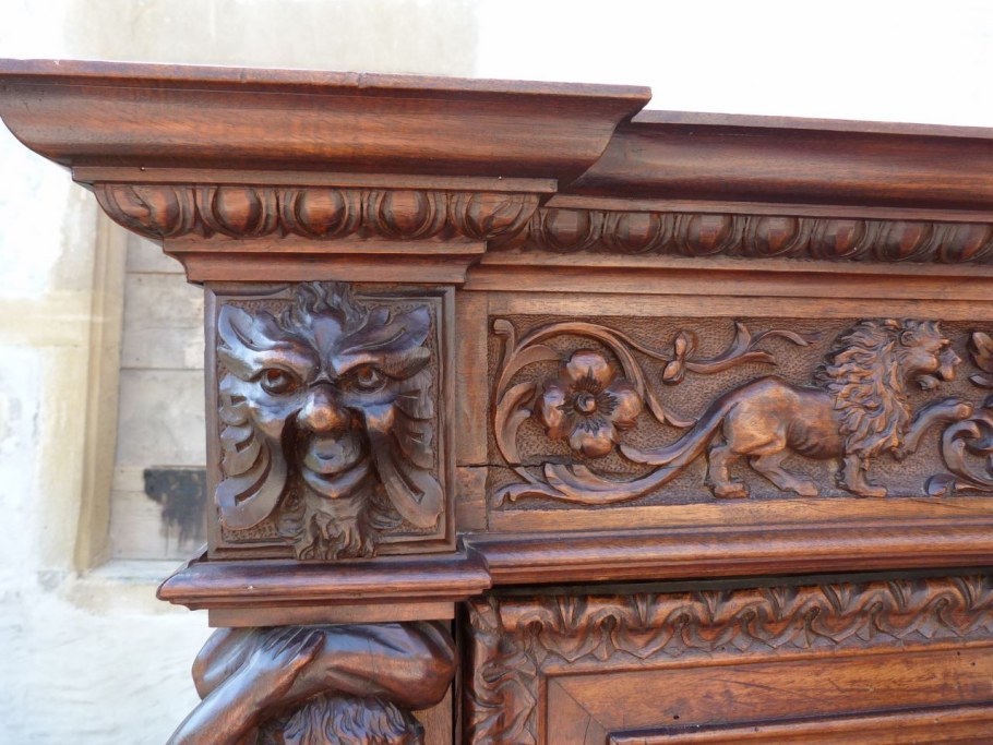 Резьба в стиле Ренессанс