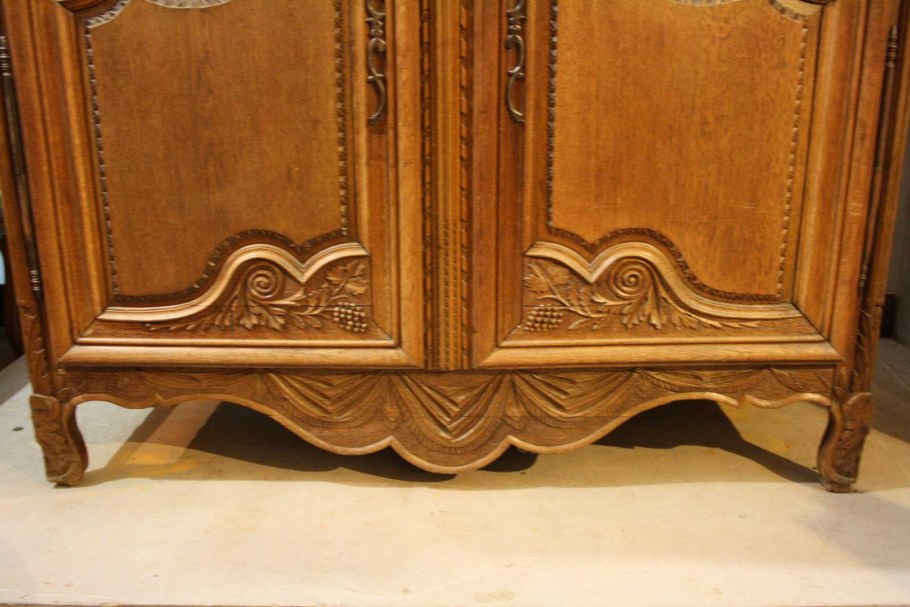 Нормандский шкаф