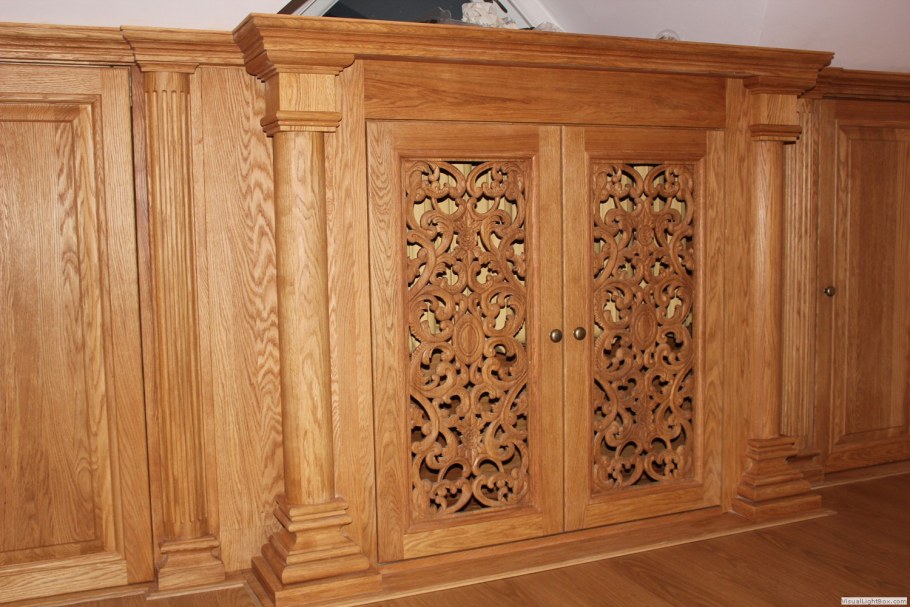 Столярные изделия из древесины шкаф