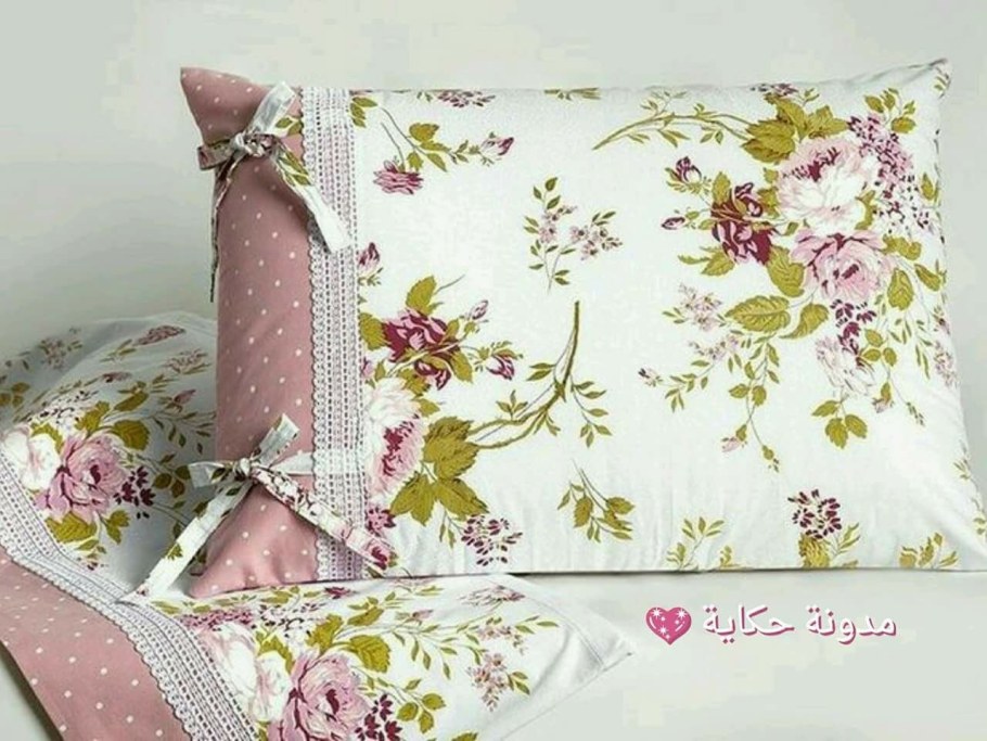 Подушка валик в стиле шебби Шик