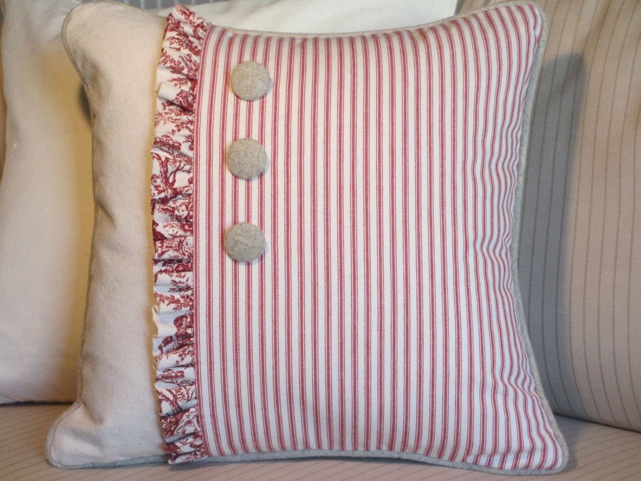 Наволочка на подушку из футболки