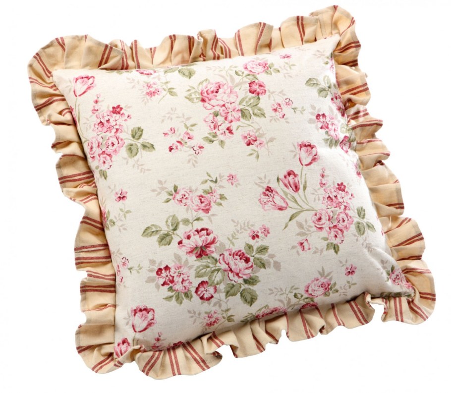 Подушка с оборочками