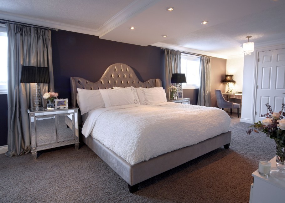 Огромная кровать в спальню