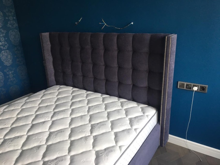 Кровать Аскона с каретной стяжкой