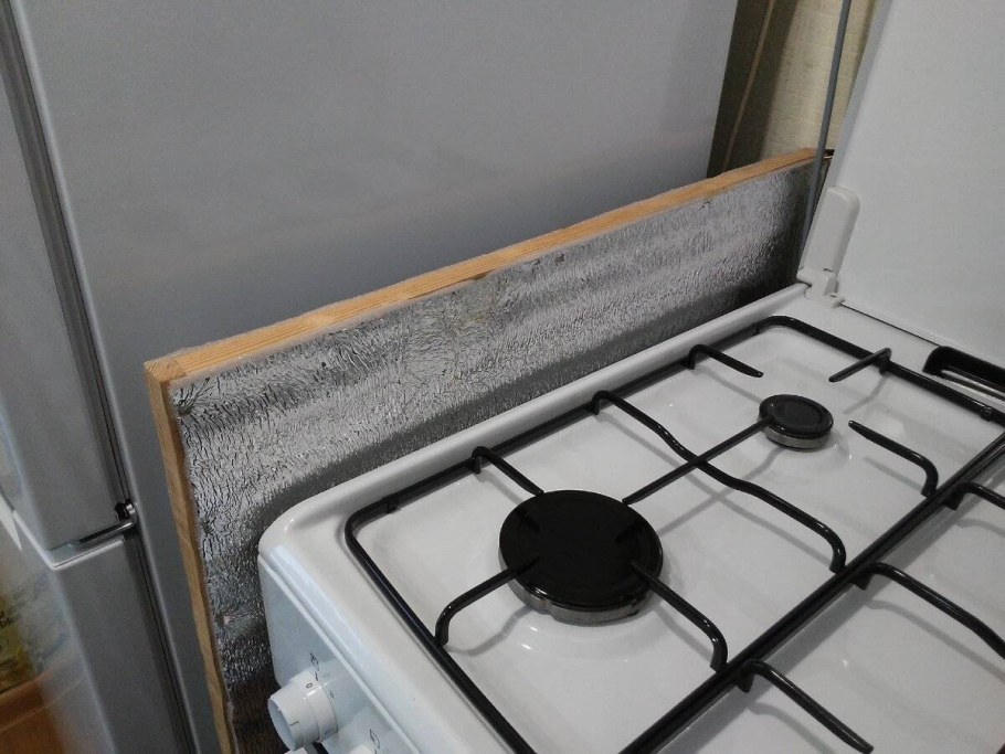 Плита впереди ГАЗ сзади электрическая