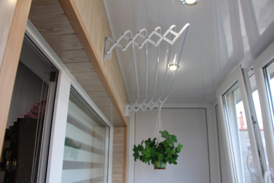 Сушилка для белья потолочная на балкон