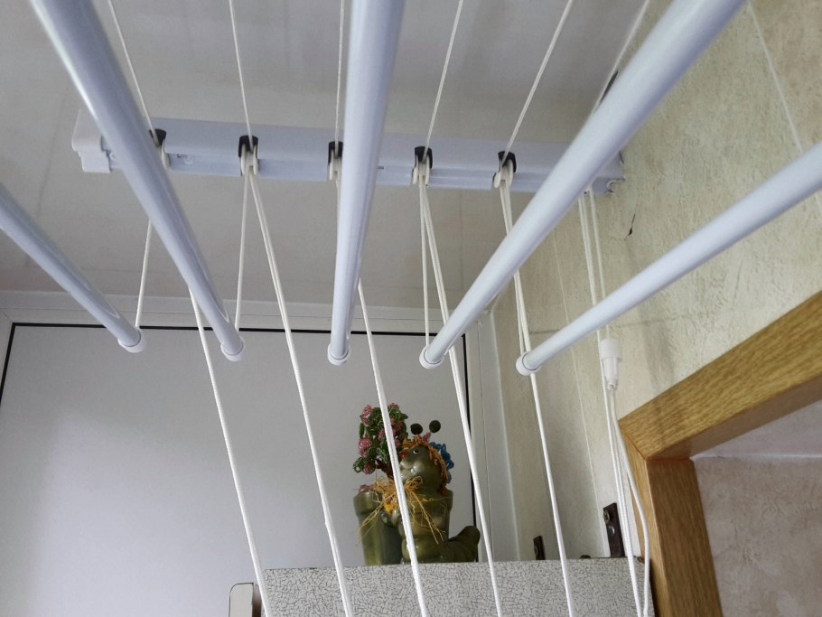 Лиана лифт сушилка потолочная