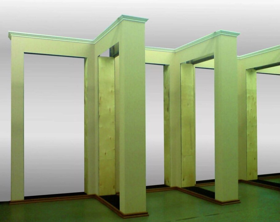 Двери Браво выставочный стенд