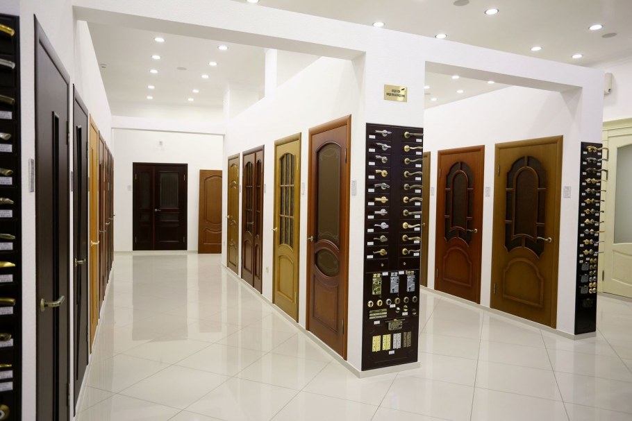 Салон дверей