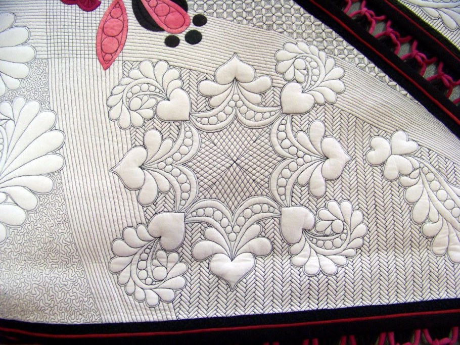 Одеяло с художественной стежкой