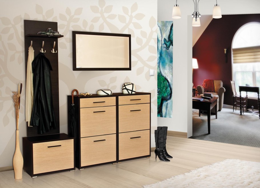 Вешалка с комодом в прихожую