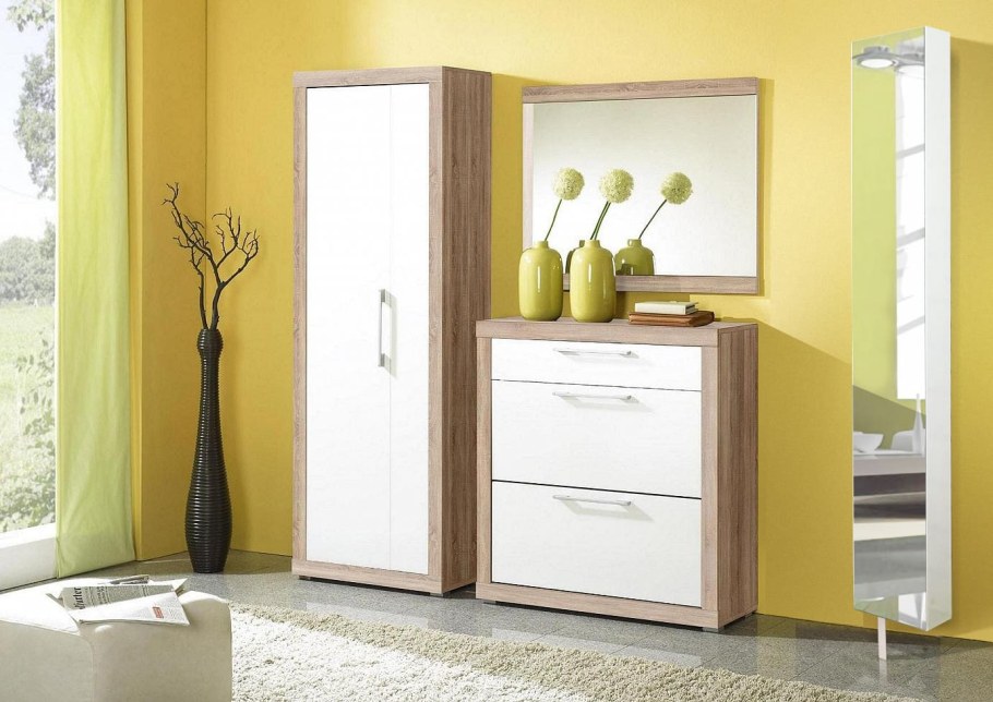 Комод с зеркалом в прихожую