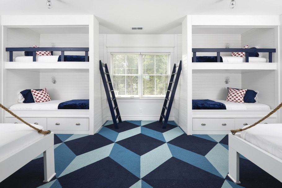 Комната для четырех мальчиков