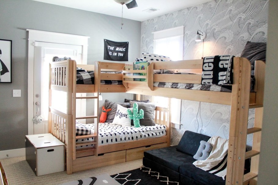 Комната для троих детей