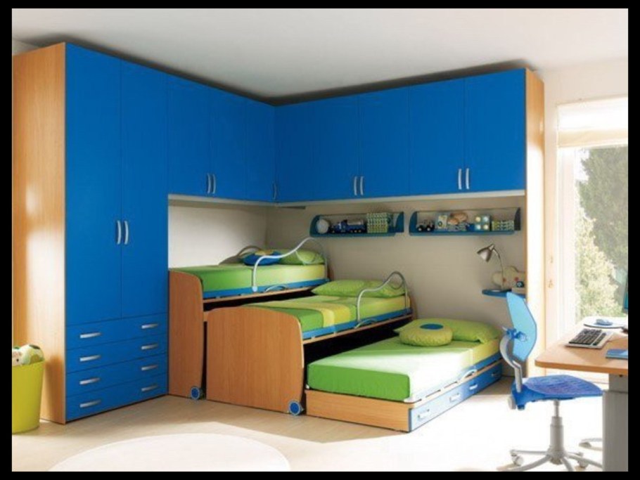 Детские комнаты для троих детей