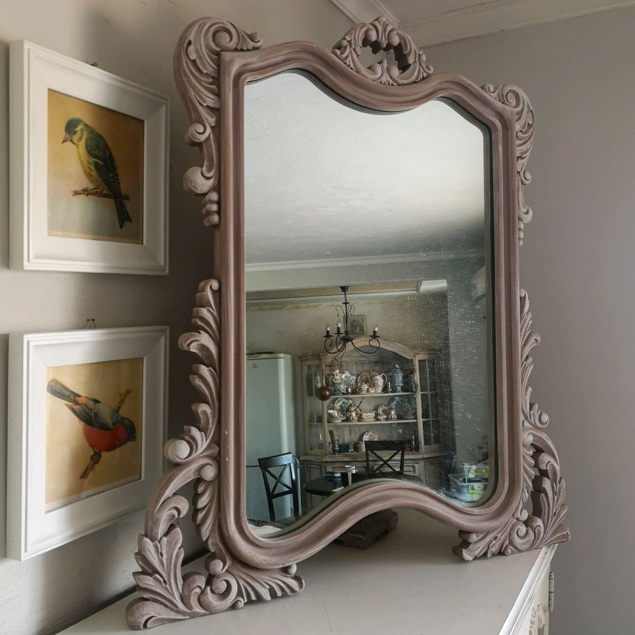 Винтажные зеркала в интерьере