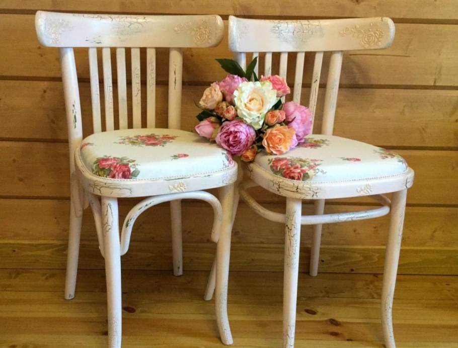 Декор деревянного стула