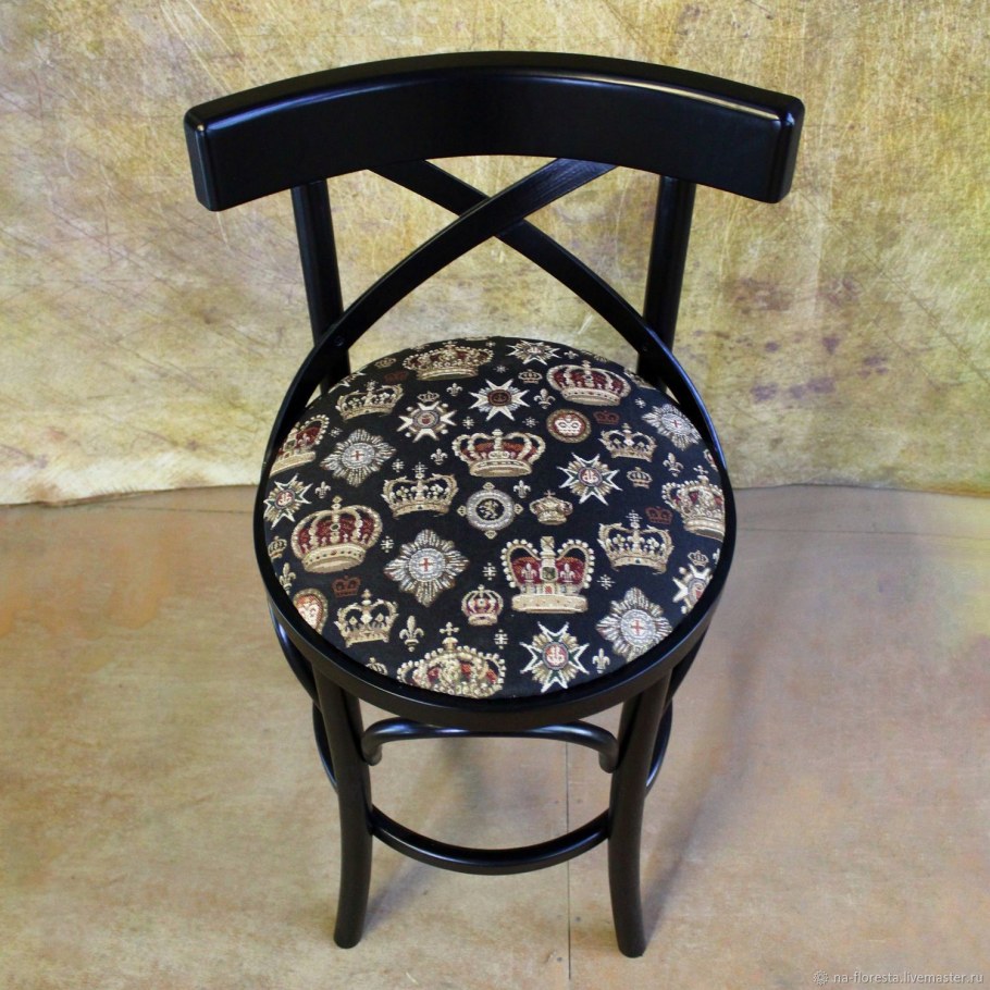 Полубарный стул 55 см