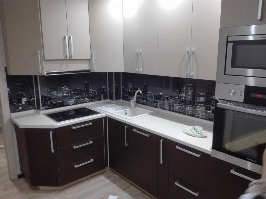 1+2, Мебельная фабрика, Южно-Сахалинск