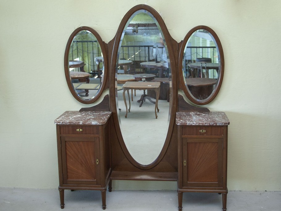 Трельяж Румыния