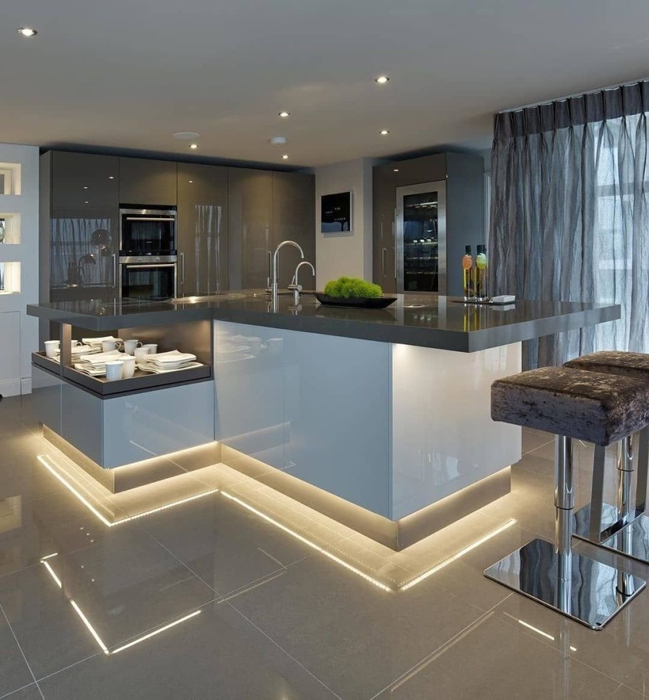 Кухни с островом в современном стиле
