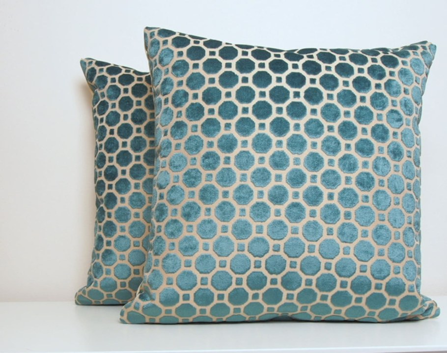 Подушка декоративная бирюзовая