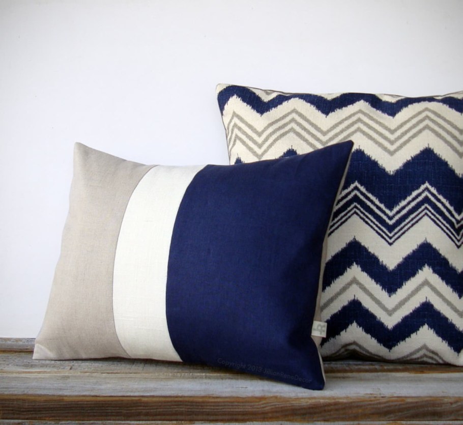 Подушки двухцветные