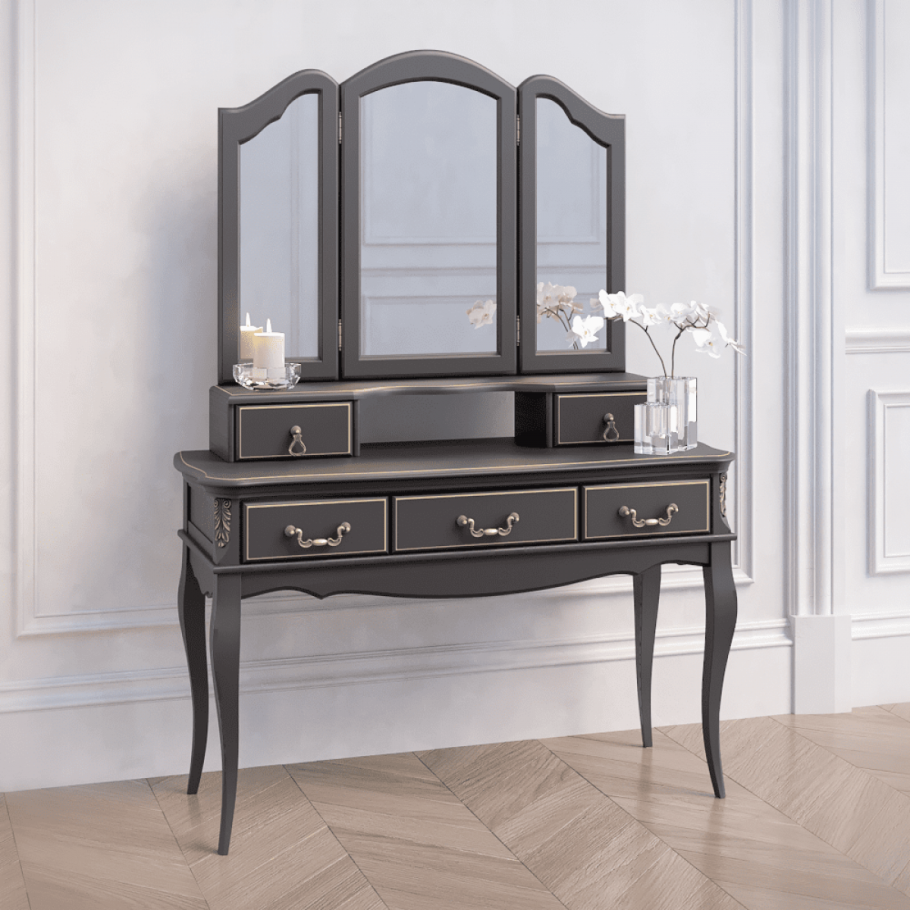 Миниатюрный трельяж в спальню