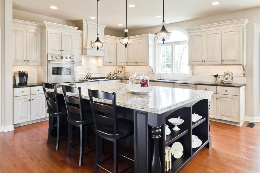 Проект кухни с островом