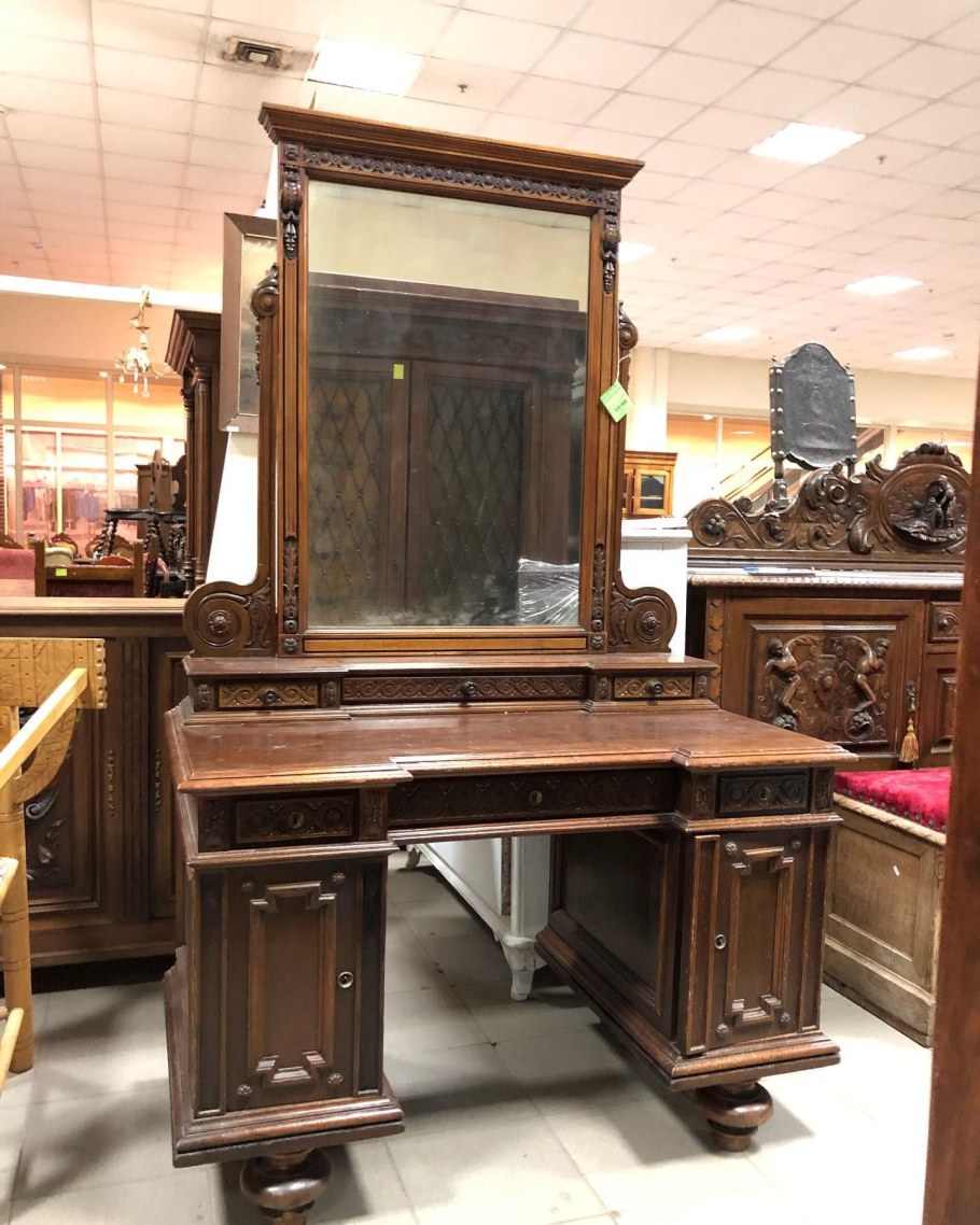 Антикварное трюмо с зеркалом 19 века