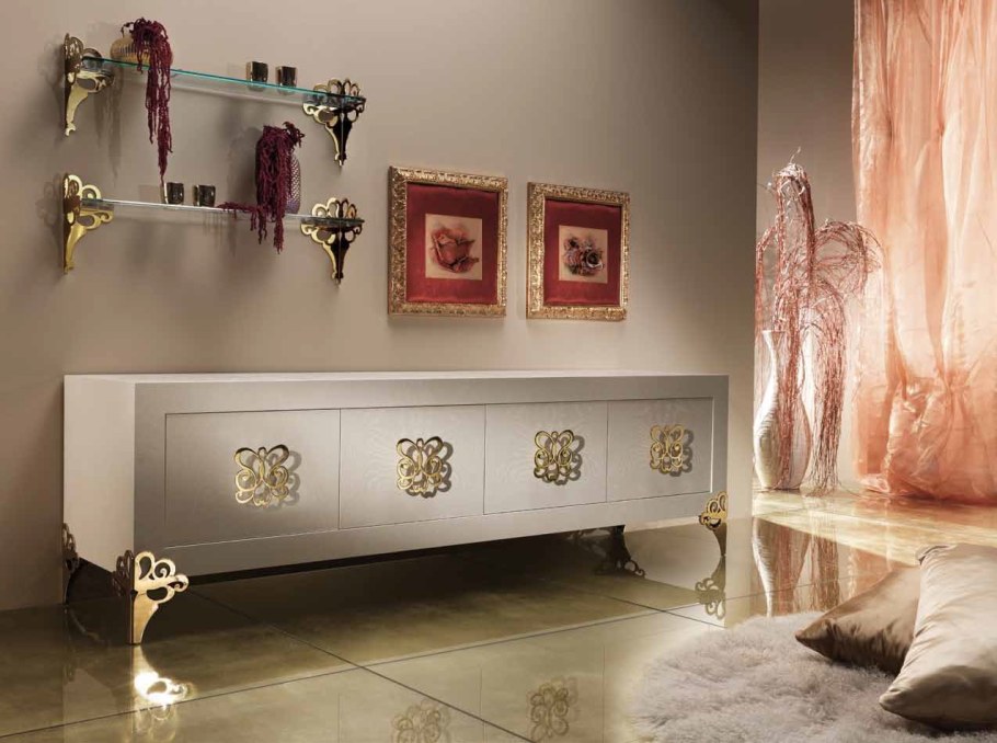 Тумба под ТВ С латунными ножками