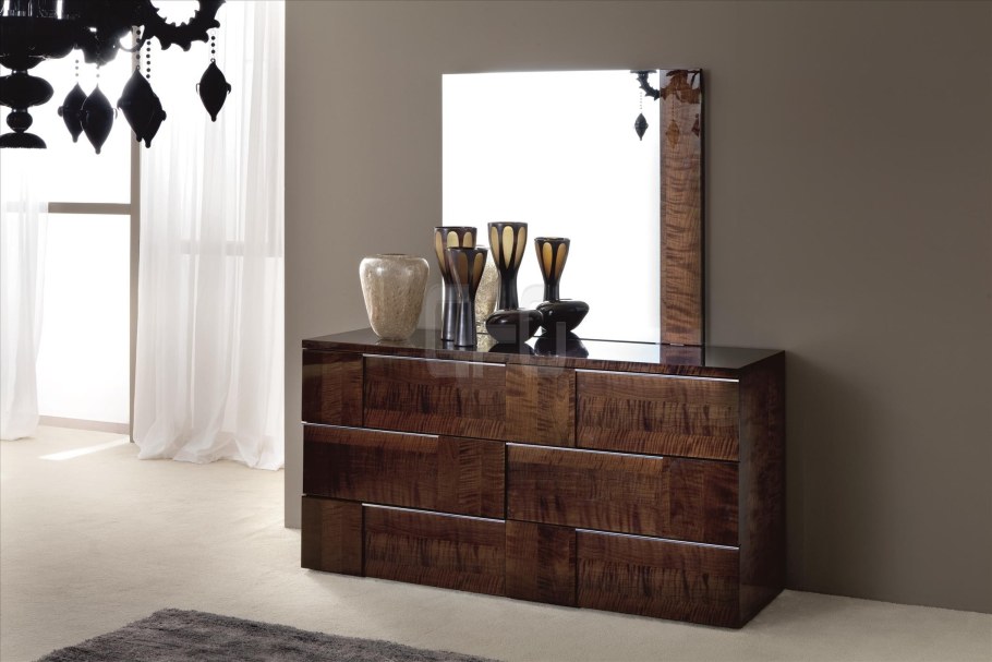 Длинные дизайнерские комоды