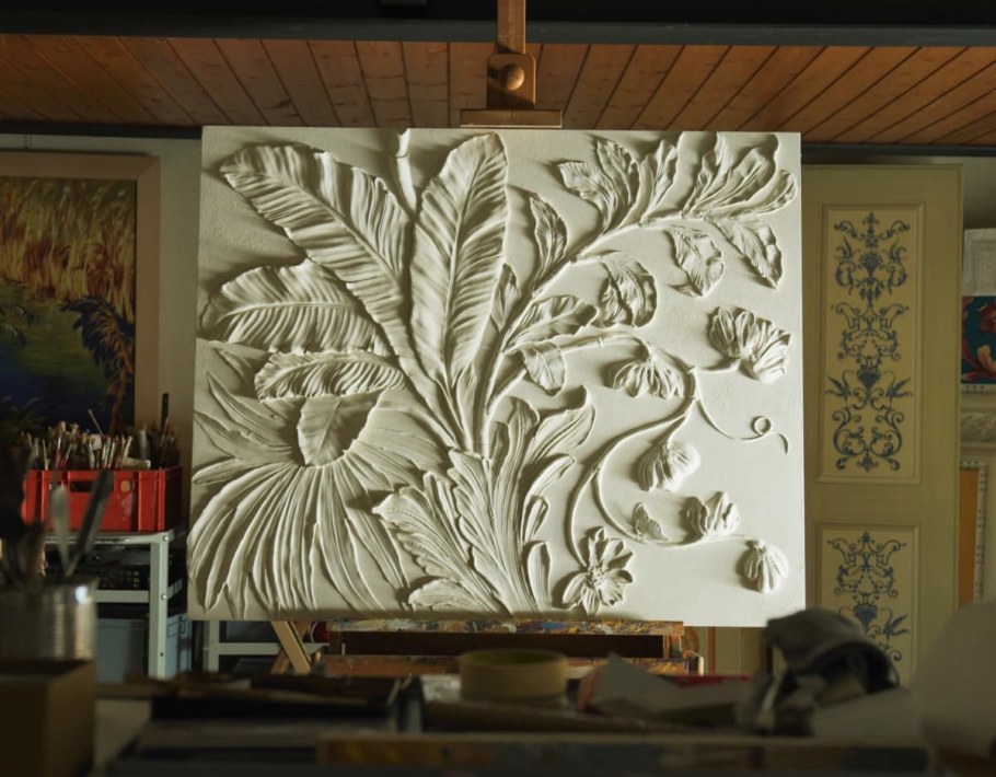 Modern bas-Relief Design