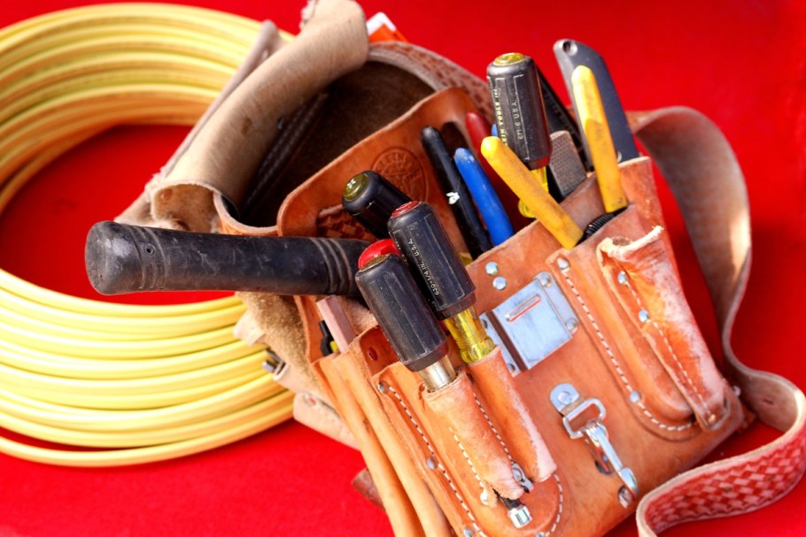 Инструмент для монтажа проводки