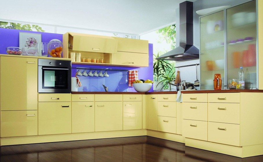 Желтый кухонный гарнитур
