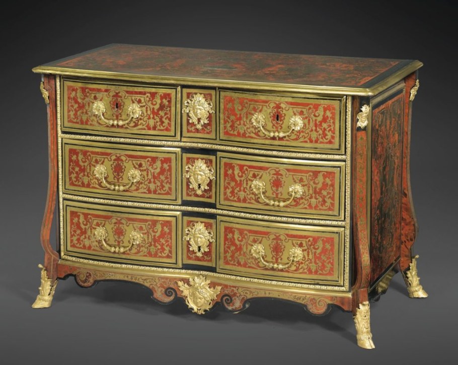 Мебель Людовика 14 комоды